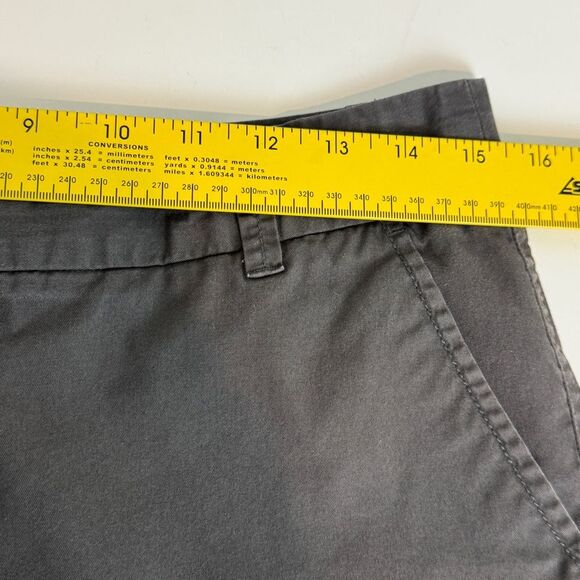 J. Crew Gray Chino 5” Shorts 4 - Picture 5 of 6